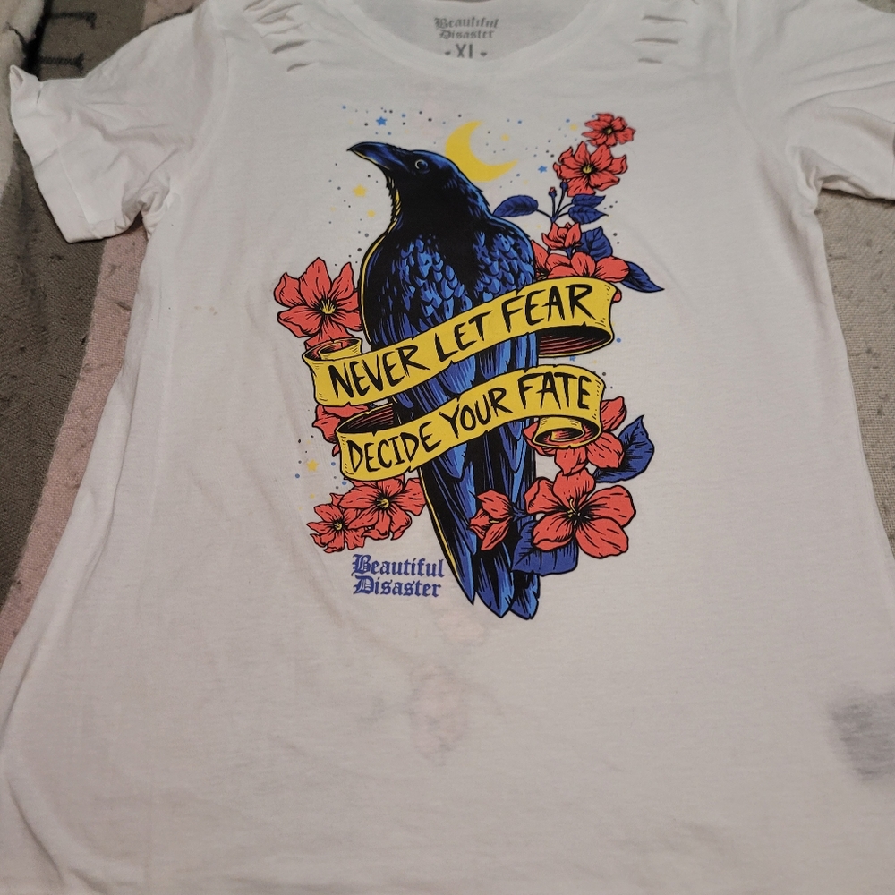 NEW Beautiful Disaster Raven Slashed Tee - Picture 3 of 5